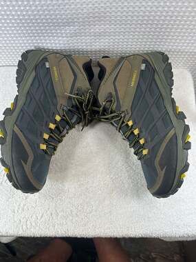 Merrell Moab Speed Thermo Mid Waterproof Hiking Boots